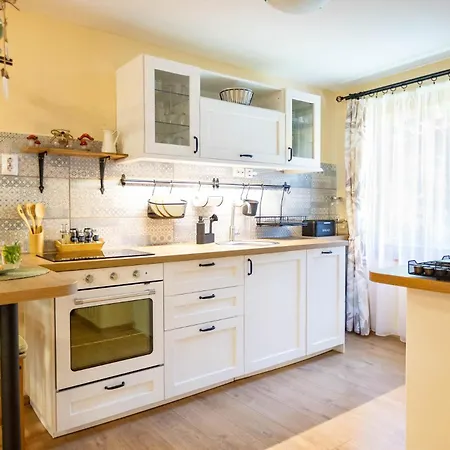 E-pagony Dunakanyar- Privat Erdei Szallas Tatil Evi Verőcemaros